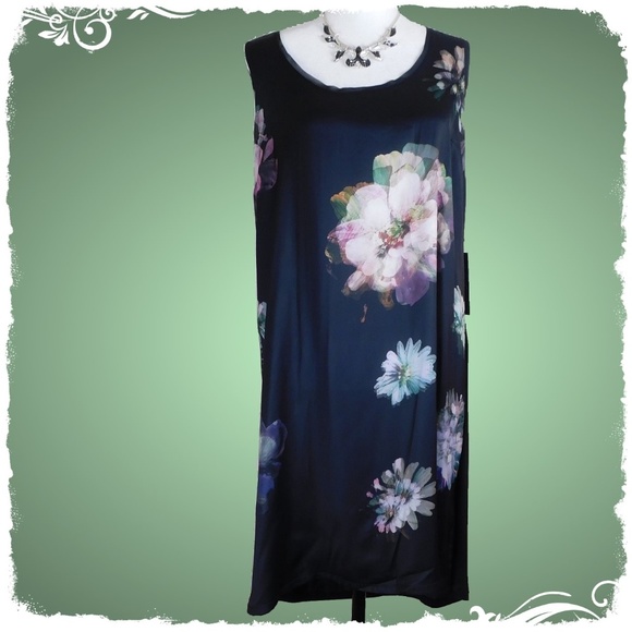 Simply Vera Vera Wang Dresses & Skirts - NWT Simply Vera Black Sheath Dress Size Large